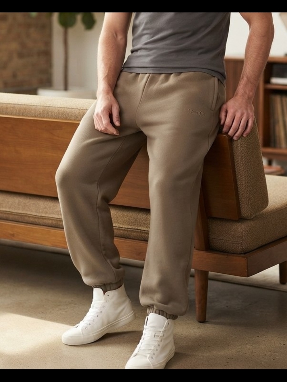 Comfrt Men's Heavyweight Fleece Jogger Sweatpants Brown | Size XXL | Like New